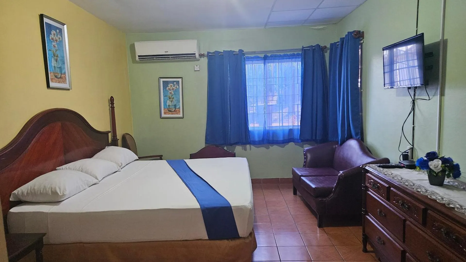 Palm Bay Guest House & Restaurant Montego Bay 0*,  Jamaica